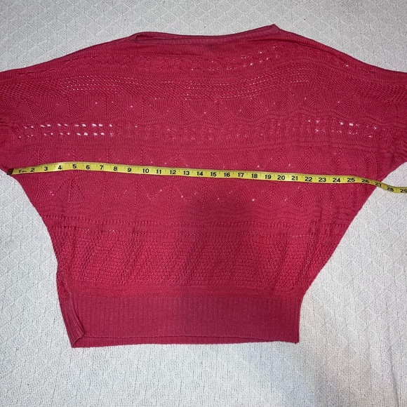 Jon & Anna New York Pink Chevron Crochet Knit Short Sleeve Top Lightweight S/M - Picture 7 of 8